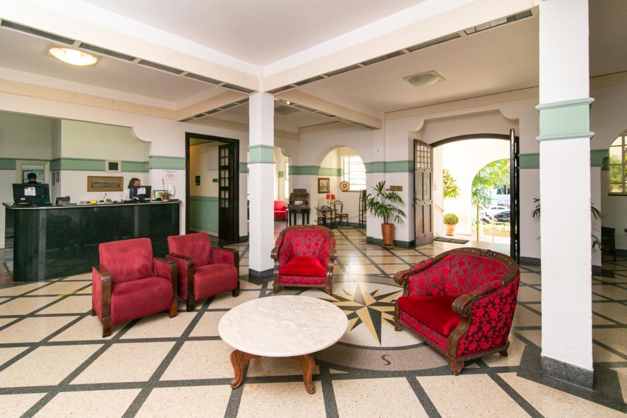Avenida Charme Hotel Águas de São Pedro エクステリア 写真